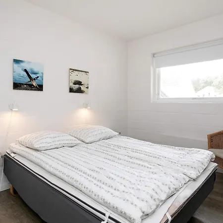 Feriehus Ho Center 6-person *